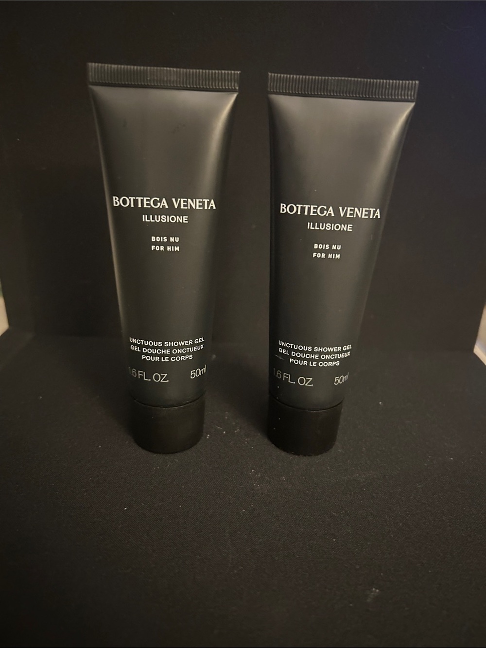 Bottega Veneta Illusione Bois Nu For Him Shower Gel Tubes - Black